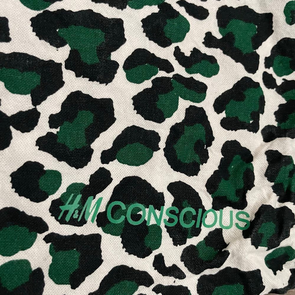 H&M Cheetah Tote - Picture 2 of 3